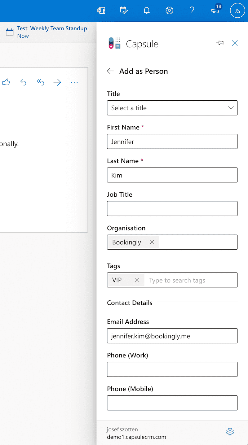 complemento do Capsule para Outlook mostrando os campos disponíveis para preenchimento ao criar uma nova pessoa